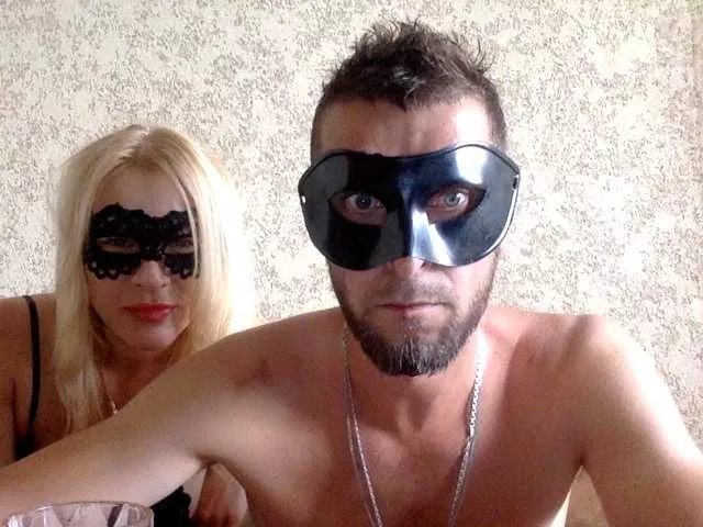 Offline Oly-Alex on BongaCams