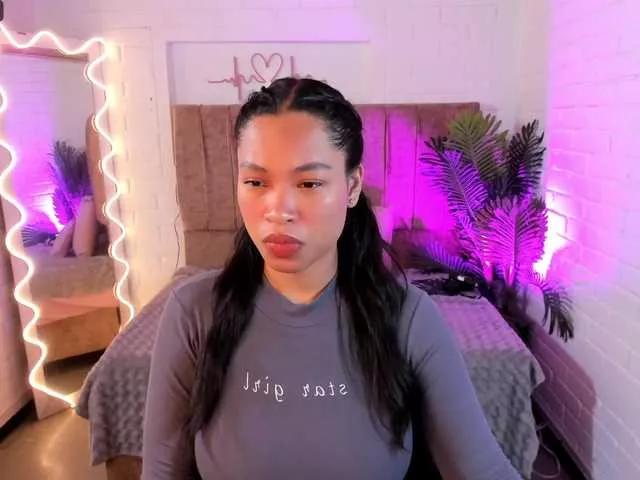 penelope-tay on BongaCams 