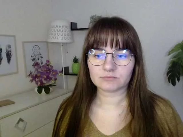 Offline perfectJulie on BongaCams