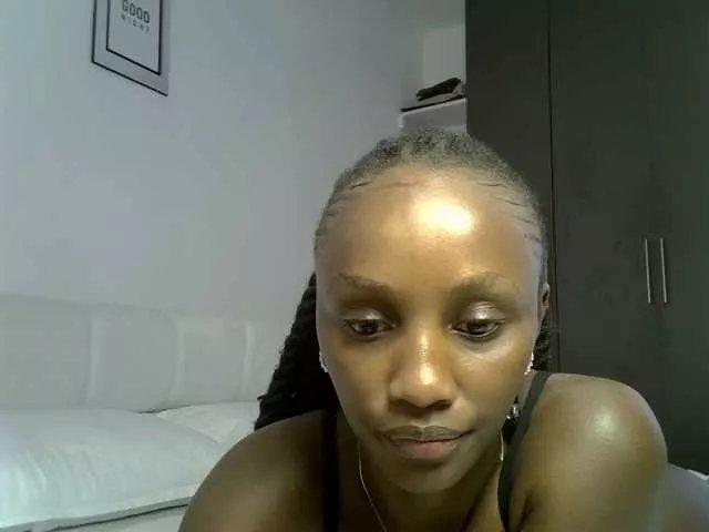 Freechat Prettygee on BongaCams