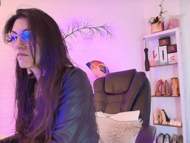 Offline Rapunzell-- on BongaCams