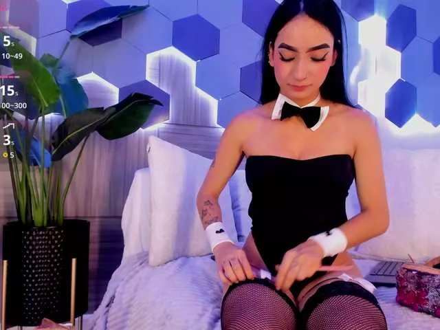 Freechat RoxyLior on BongaCams