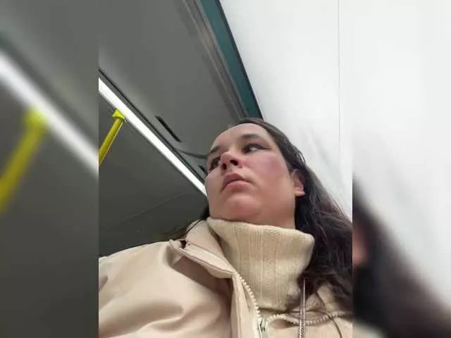 Offline SaliiOnli on BongaCams