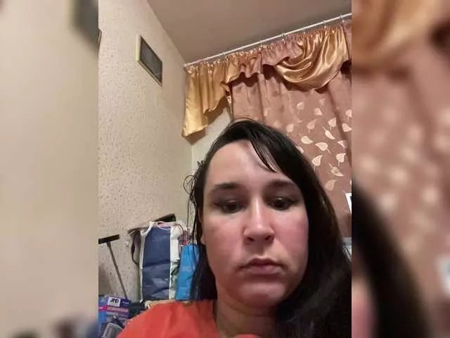 Offline SaliiOnli on BongaCams