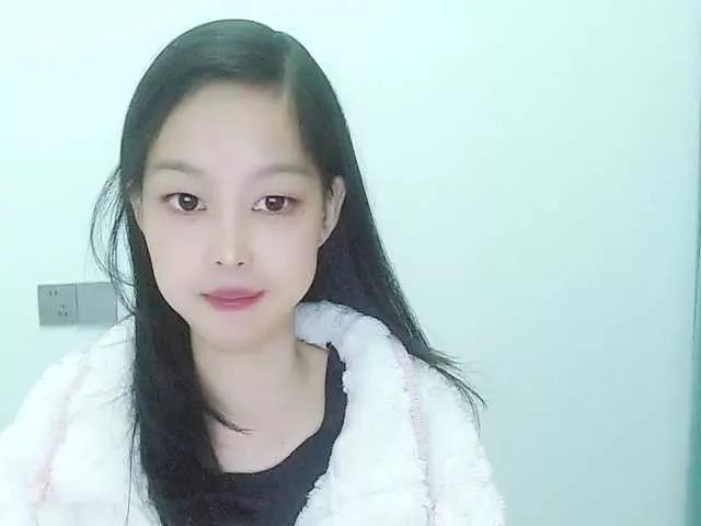 Freechat Selinababy99 on BongaCams