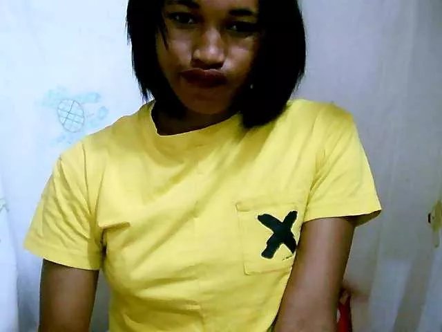 Offline Stellahsexylove on BongaCams