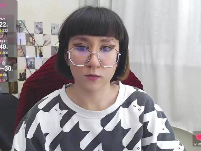 Steysi-memej on BongaCams 