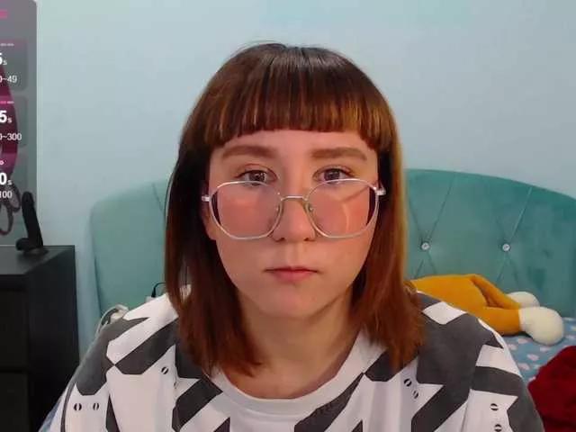 Steysi-memej on BongaCams 