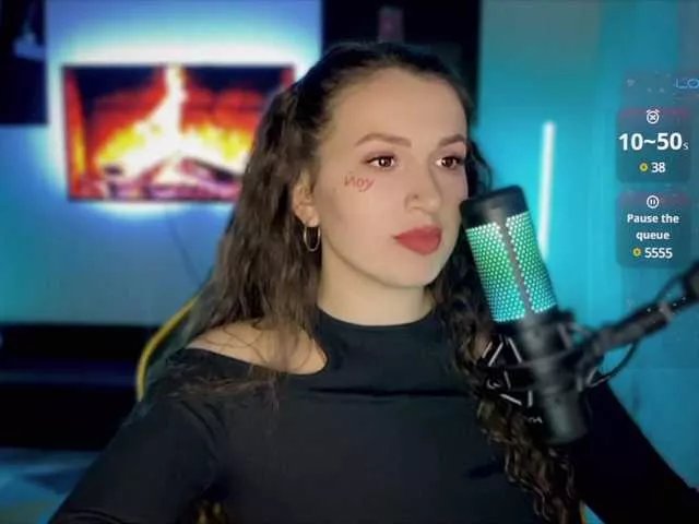 Offline Supergirl7771 on BongaCams