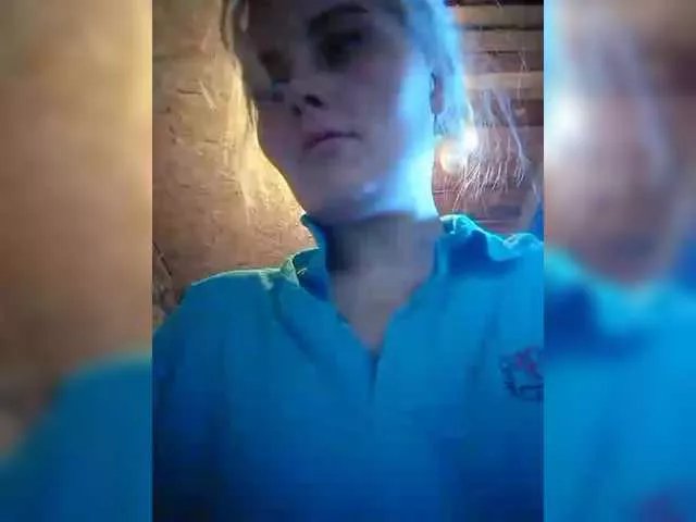 Offline Vika1zvezda on BongaCams