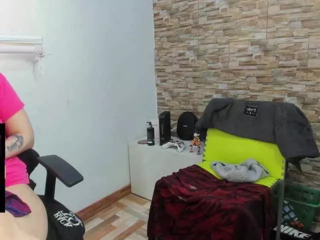 Offline Yin-yanghot on BongaCams