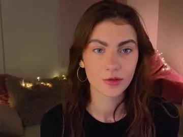 Freechat _a_n_n_y_ on Chaturbate