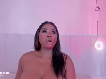 Freechat _huge_boobs_ebony on Chaturbate