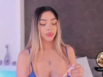 Freechat addison_baker on Chaturbate