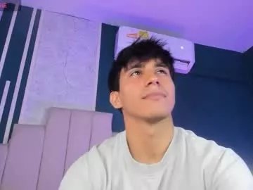 allexcano on Chaturbate 