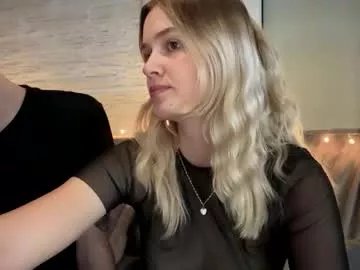 Freechat amandatalk on Chaturbate