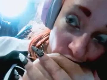 Freechat batstarial on Chaturbate