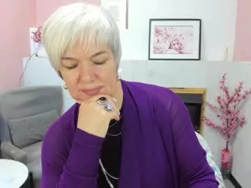 Freechat carmensoft on Chaturbate