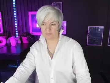 Freechat carmensoft on Chaturbate