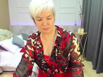 Freechat carmensoft on Chaturbate
