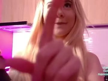 Freechat cutiepie69__ on Chaturbate