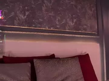 Freechat evamoretti on Chaturbate