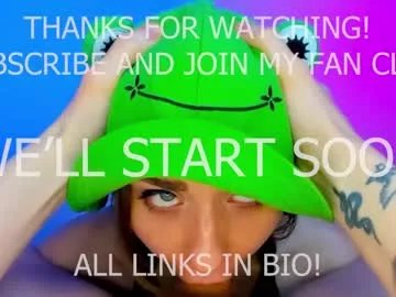 Freechat geeksparty on Chaturbate