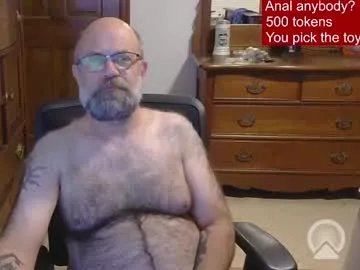 Freechat hairydaddybear69 on Chaturbate