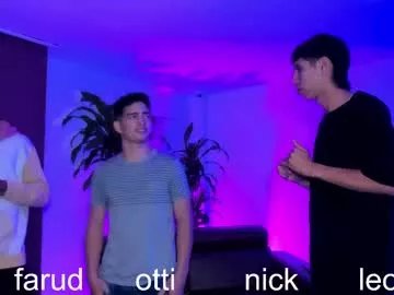 Freechat handsomeboys19 on Chaturbate