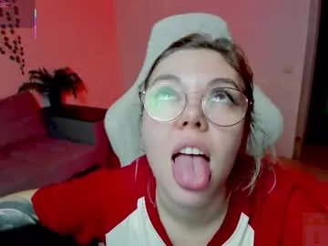 Freechat hot_babayaga on Chaturbate