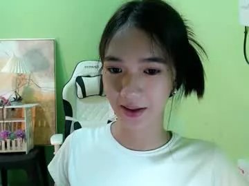 Freechat innocent_reign69 on Chaturbate