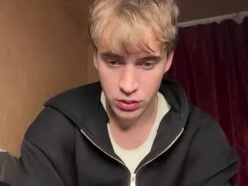 Freechat kevin_martin8 on Chaturbate