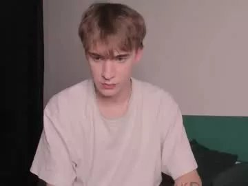 Freechat kevin_martin8 on Chaturbate