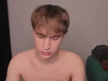 Freechat kevin_martin8 on Chaturbate