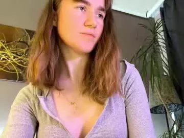 Freechat kleya___ on Chaturbate