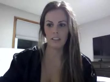 Freechat koralynn777 on Chaturbate