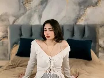 Private lindablyee on Chaturbate