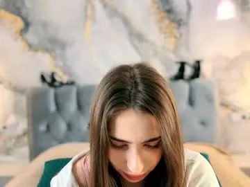 Private lindablyee on Chaturbate