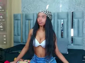 Freechat littleebonymommy on Chaturbate