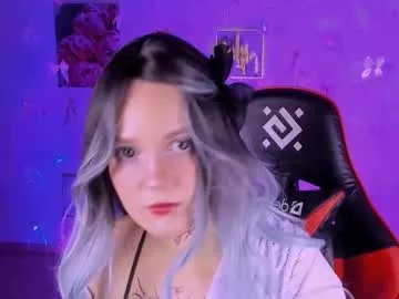 Freechat madeline_doll on Chaturbate