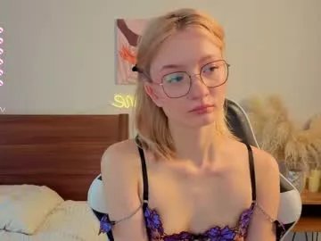 Freechat minnietammy on Chaturbate