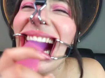 Freechat miss___charlotte on Chaturbate