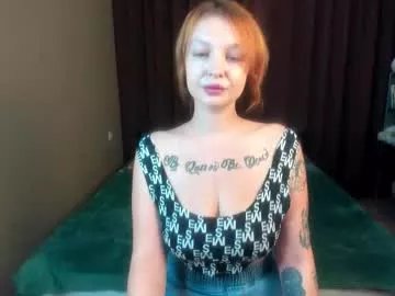 Freechat mystique_doll on Chaturbate
