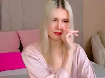 nellloyns on Chaturbate 