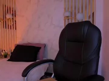 Freechat noah25_ on Chaturbate