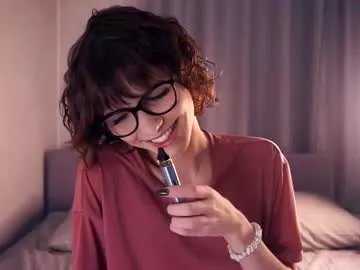 Freechat odettehatt on Chaturbate