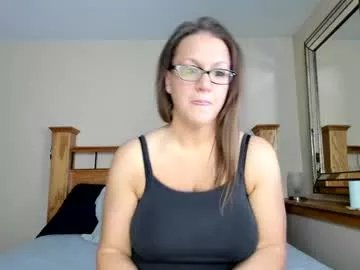Freechat prettystarmn on Chaturbate