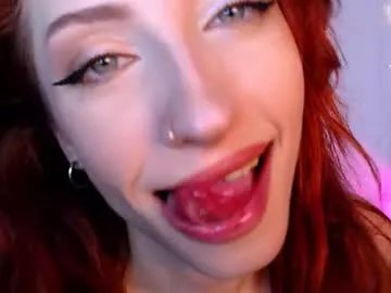 Away pufpufog on Chaturbate