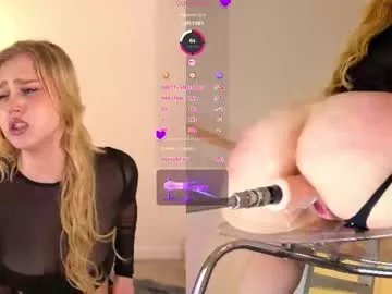 Freechat sexy_blonde_doll on Chaturbate