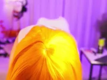 Freechat sexy_blonde_doll on Chaturbate